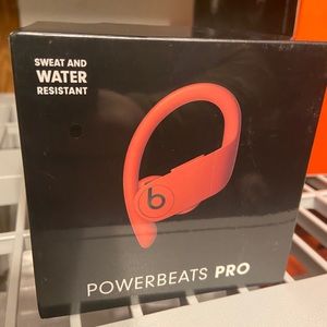 Powerbeats Pro by Dr. Dre
